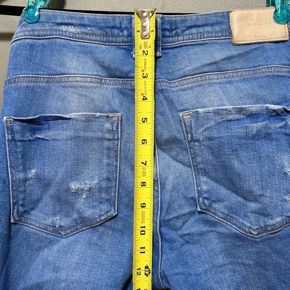 Zara Trafaluc Distressed Blue Denim Jeans‎ Size 4 - Picture 4 of 9